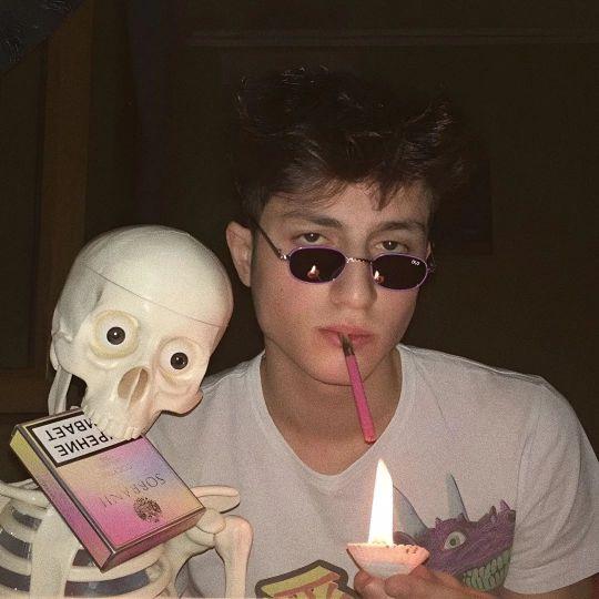 白兔子爱阅读233